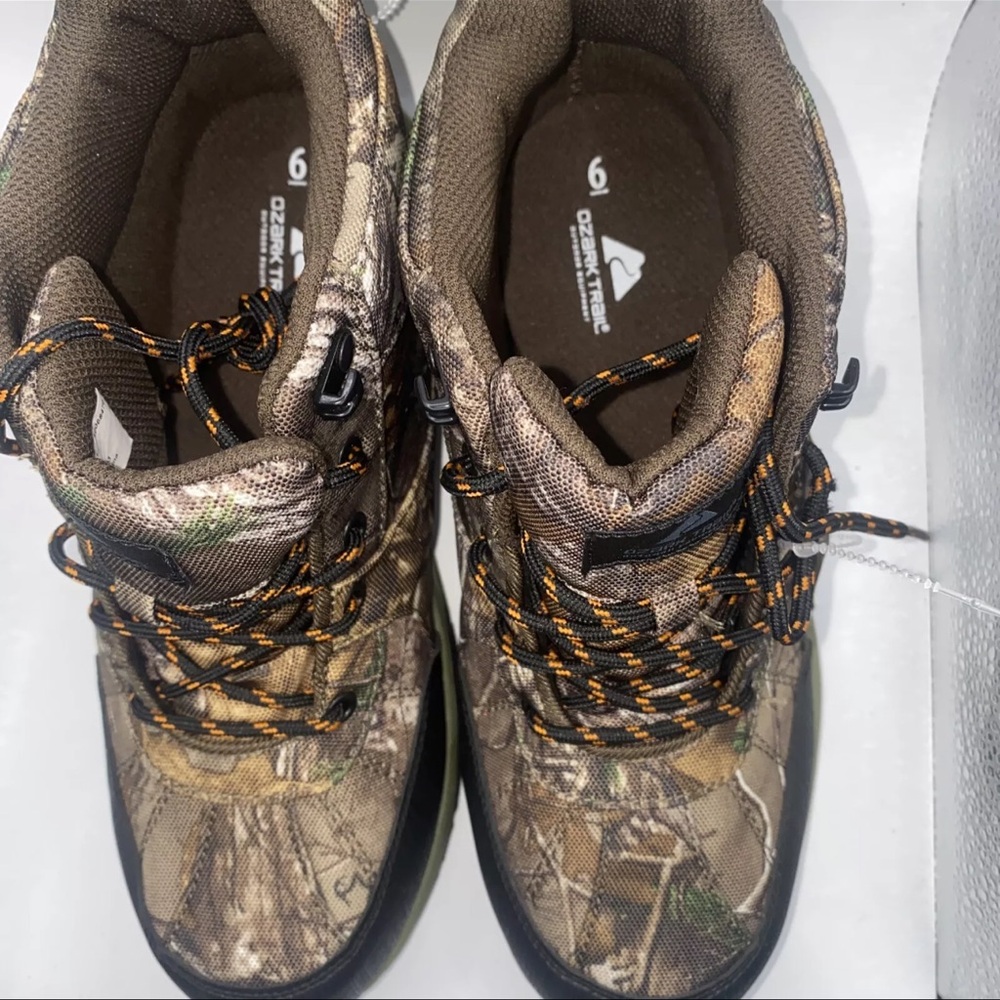 Ozark Trail Youth Hiking Boots Size 6 Camo Hunting Camping Shoes - Picture 7 of 8